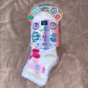Earth Therapeutics Aloe Moisture Aloe Socks